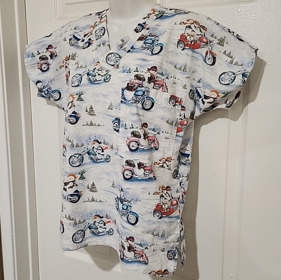 S.C.R.U.B.S. Women's Scrub Top Winter Holiday Snowman Biker Bikers Print V Neck - Picture 7 of 8